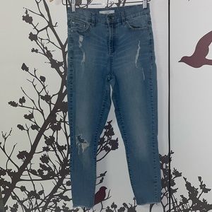 Dynamite DYNDNM KATE 25 Blue Jeans Ripped Design Straight Leg W/ Pockets $35